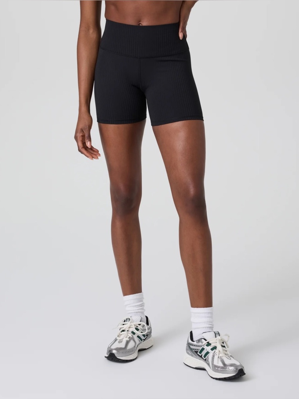 Vuori inversion rib shorts black